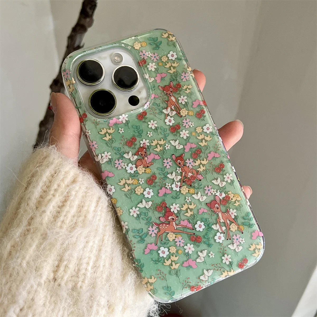 Vintage Oil Painting Animal Picnic Garden Electroplated Chic Phone Case