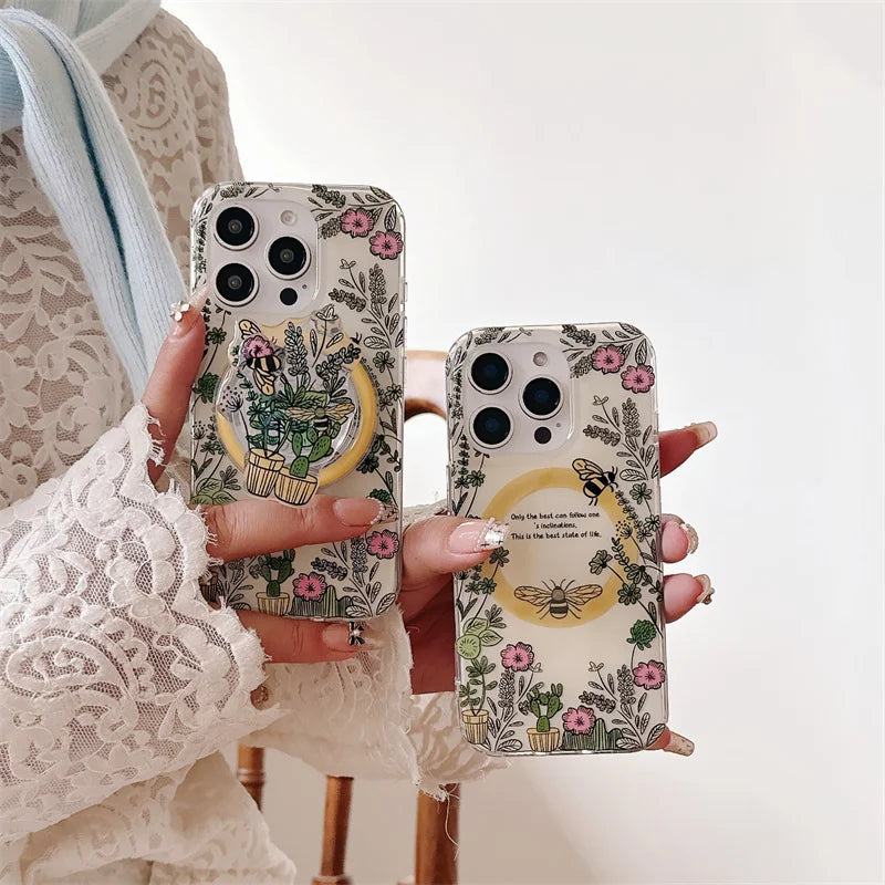 Cartoon Bee Magsafe Wireless Charging Phone Case