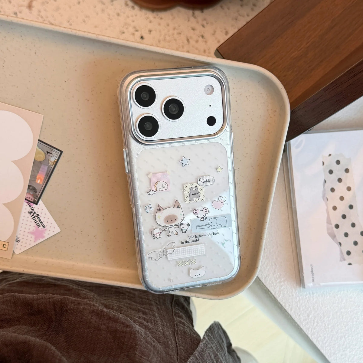 Korean Graffiti Cartoon Animals Pattern Phone Case For iPhone