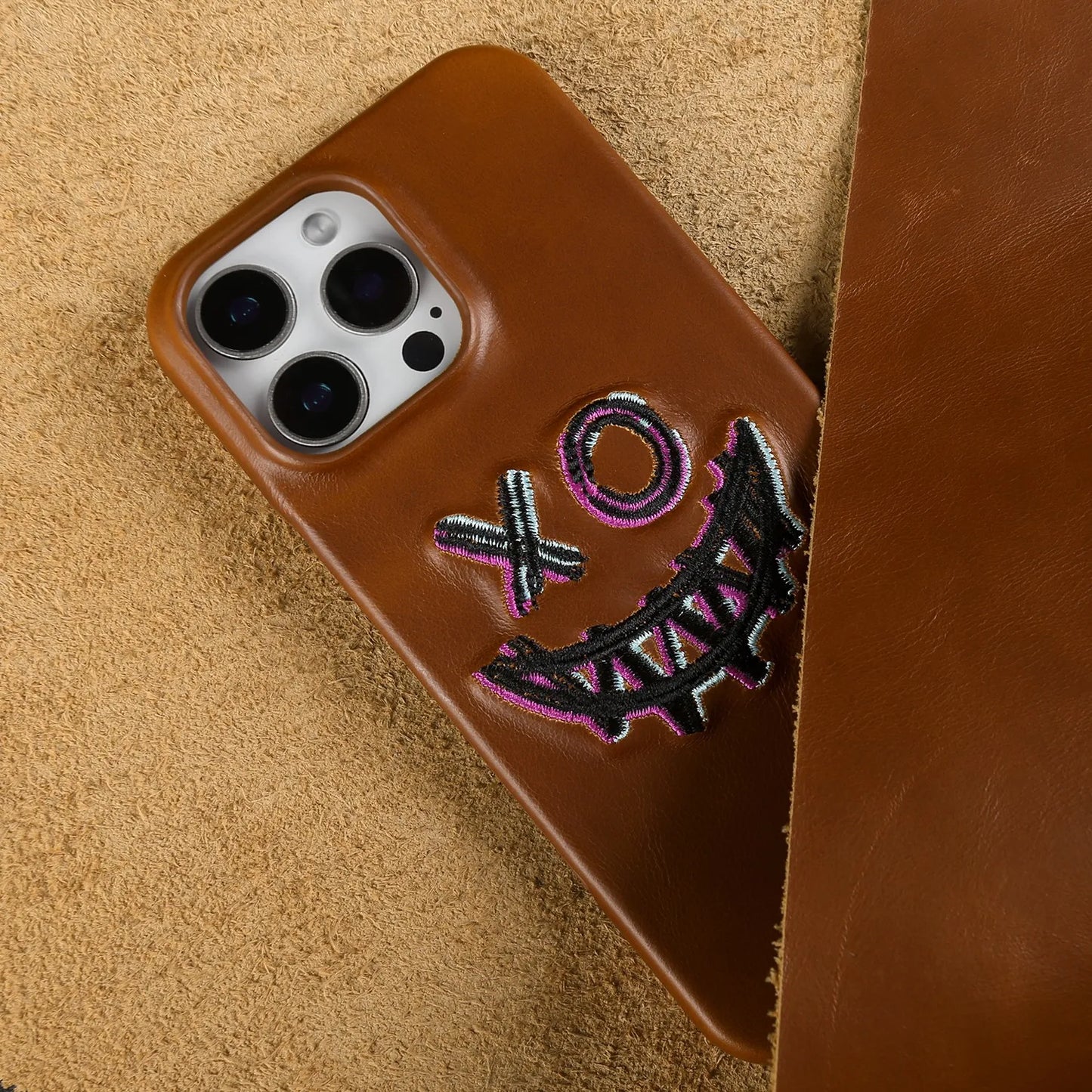 Retro Embroidery Genuine Leather Phone Case For iPhone