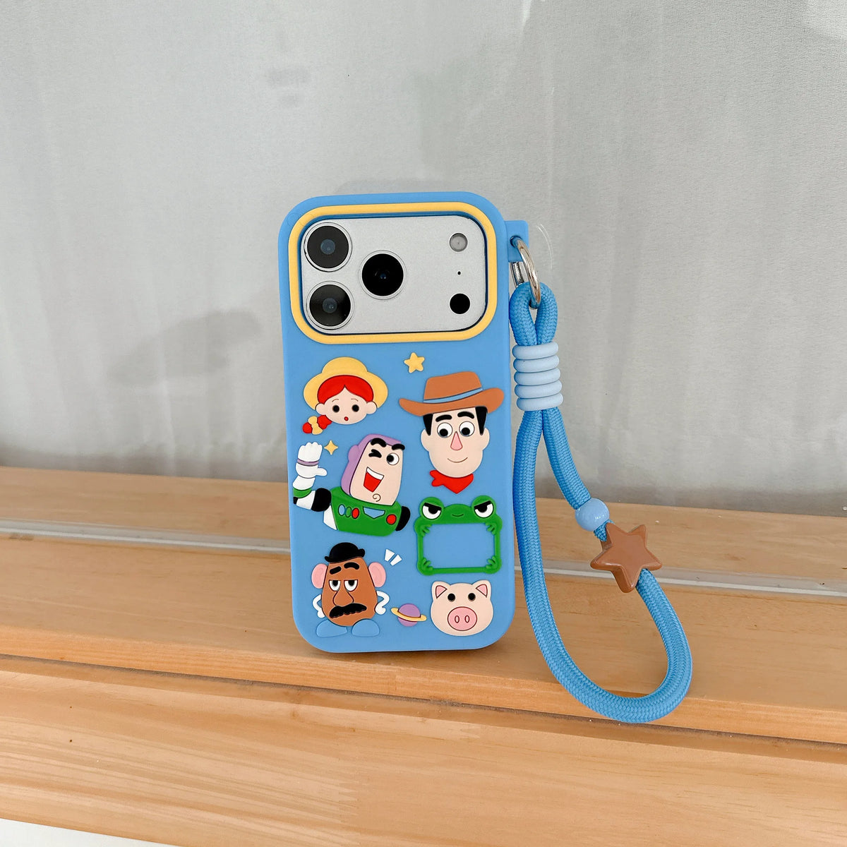 3D Cartoon Big Eyed Frog Toy Family Phone Case For iPhone