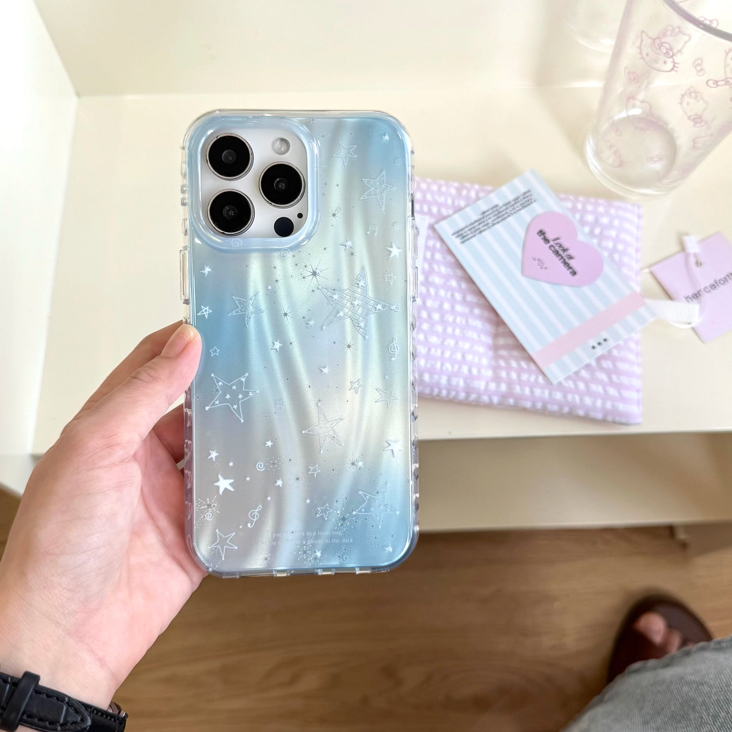 Gradient Blue Star Pattern with Beaded Wrist Chain Korean Style Phone Case