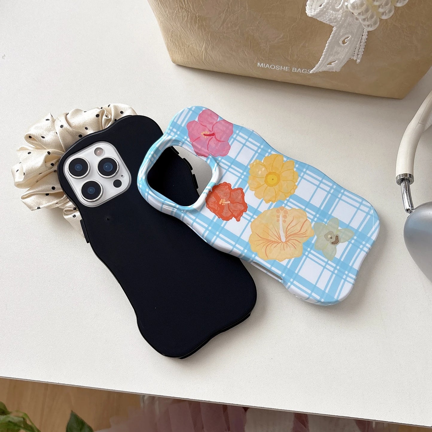 Artistic Plaid Pattern Colorful Floral Prints Irregular Shape Phone Chic Case