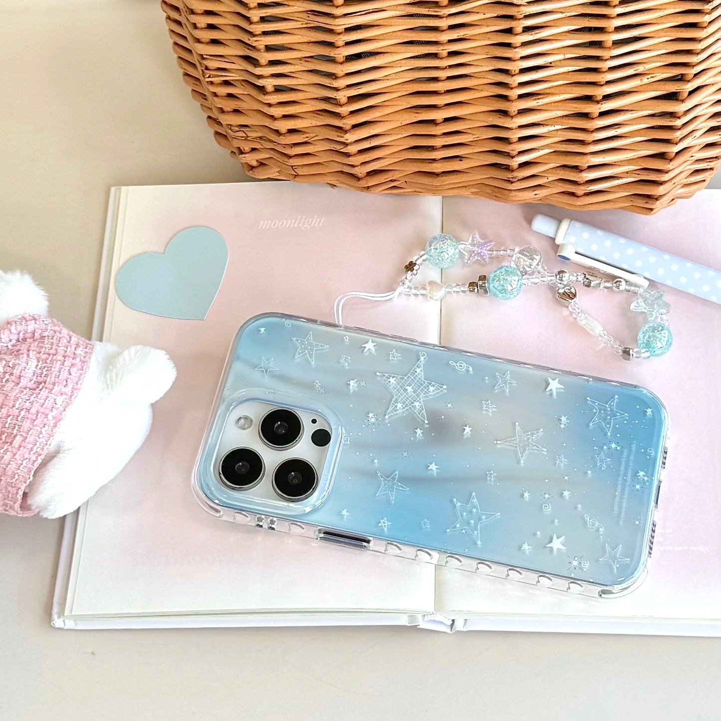 Gradient Blue Star Pattern with Beaded Wrist Chain Korean Style Phone Case