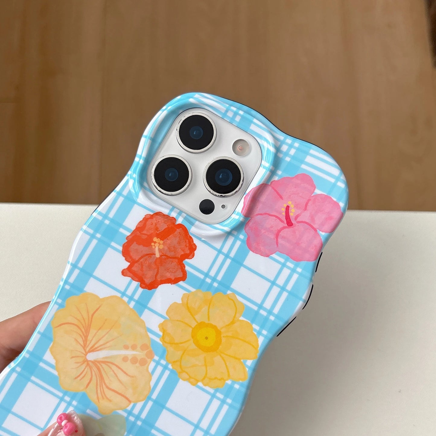 Artistic Plaid Pattern Colorful Floral Prints Irregular Shape Phone Chic Case