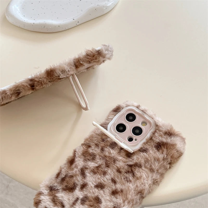 Ins New Fluffy Plush Leopard Print Winter Phone Case For iPhone